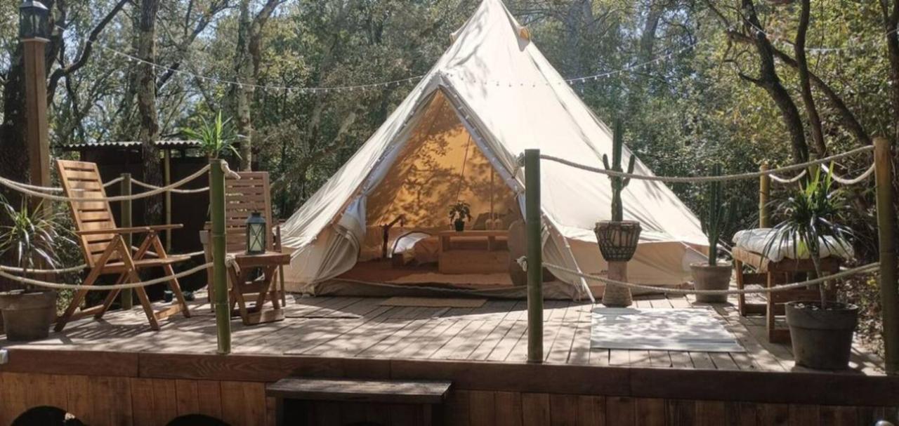 Evasion En Pleine Nature, Tipi Insolite Et Jacuzzi Au Pont Du Gard ! Vers Pont du Gard Kültér fotó
