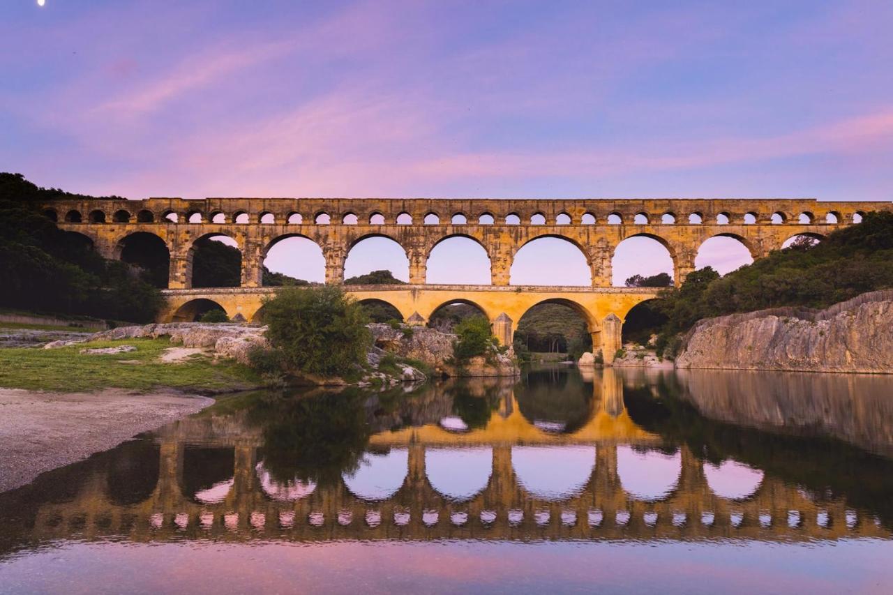 Evasion En Pleine Nature, Tipi Insolite Et Jacuzzi Au Pont Du Gard ! Vers Pont du Gard Kültér fotó