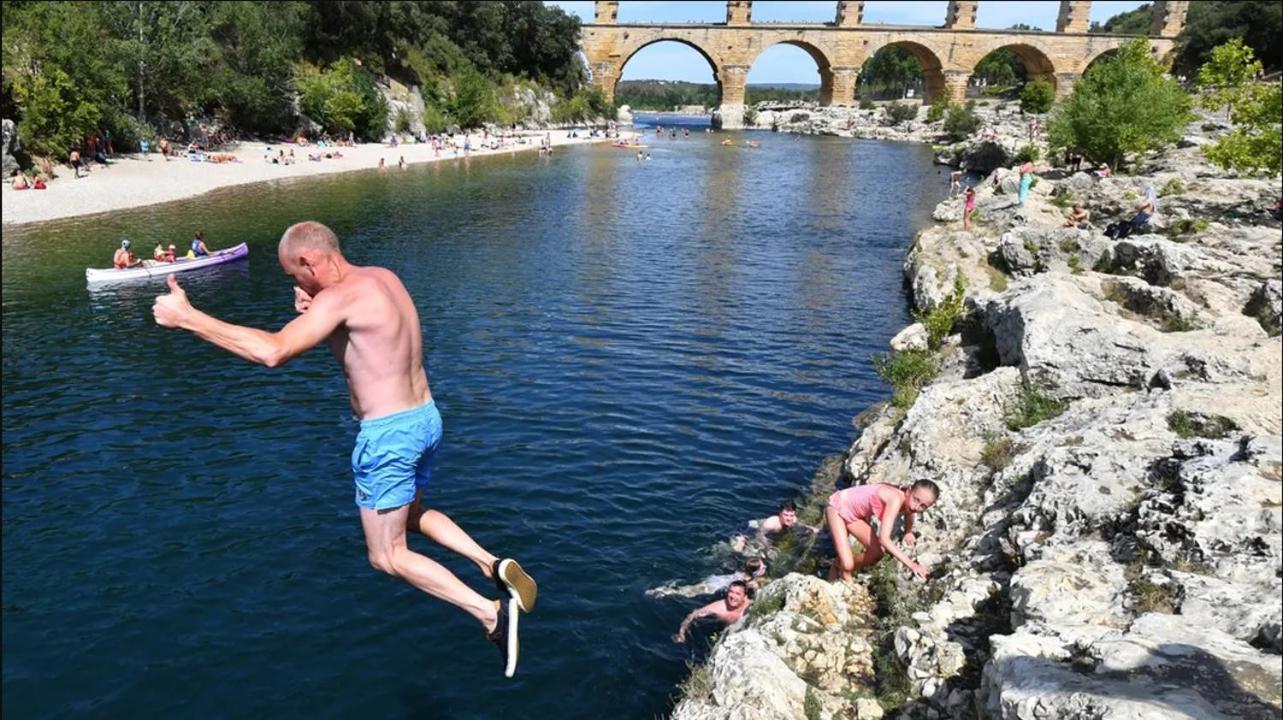 Evasion En Pleine Nature, Tipi Insolite Et Jacuzzi Au Pont Du Gard ! Vers Pont du Gard Kültér fotó