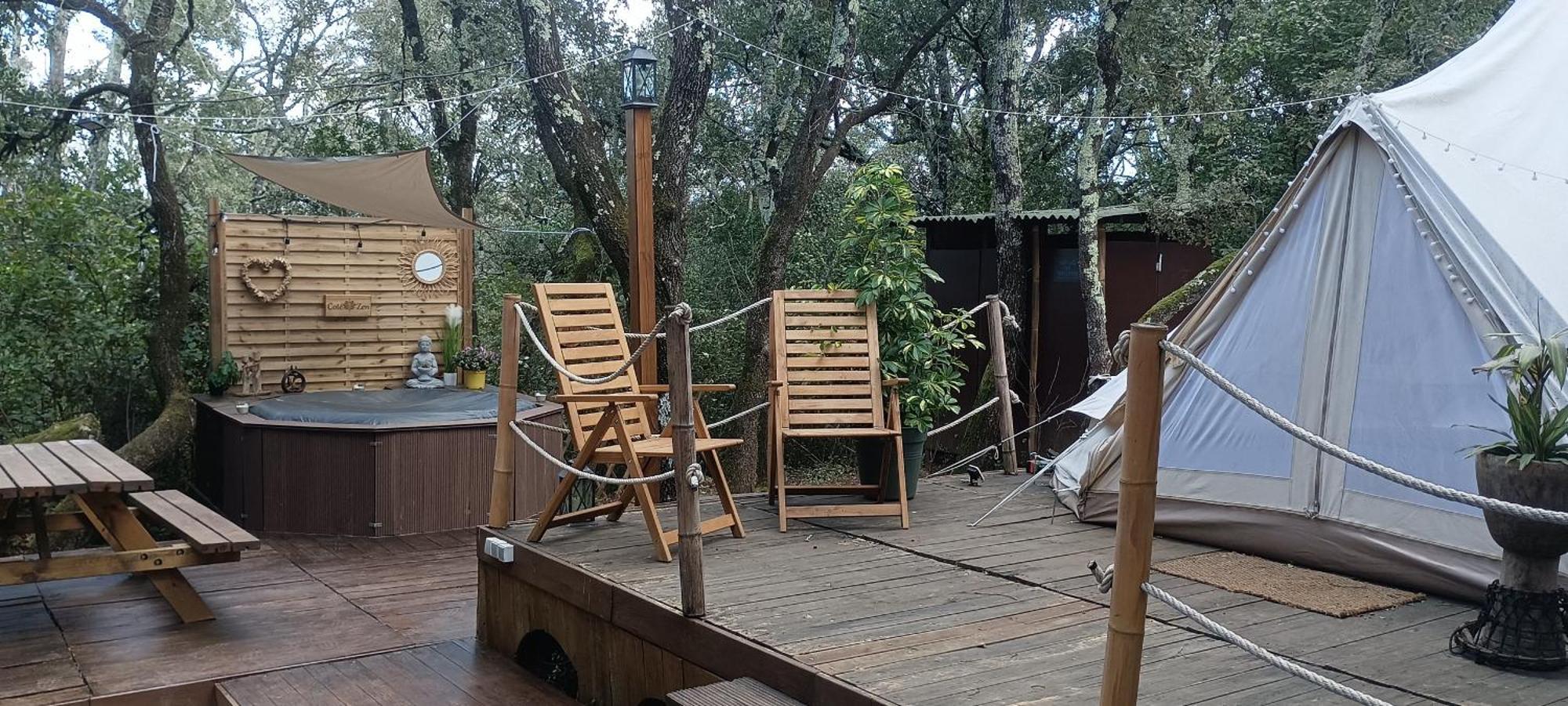 Evasion En Pleine Nature, Tipi Insolite Et Jacuzzi Au Pont Du Gard ! Vers Pont du Gard Kültér fotó