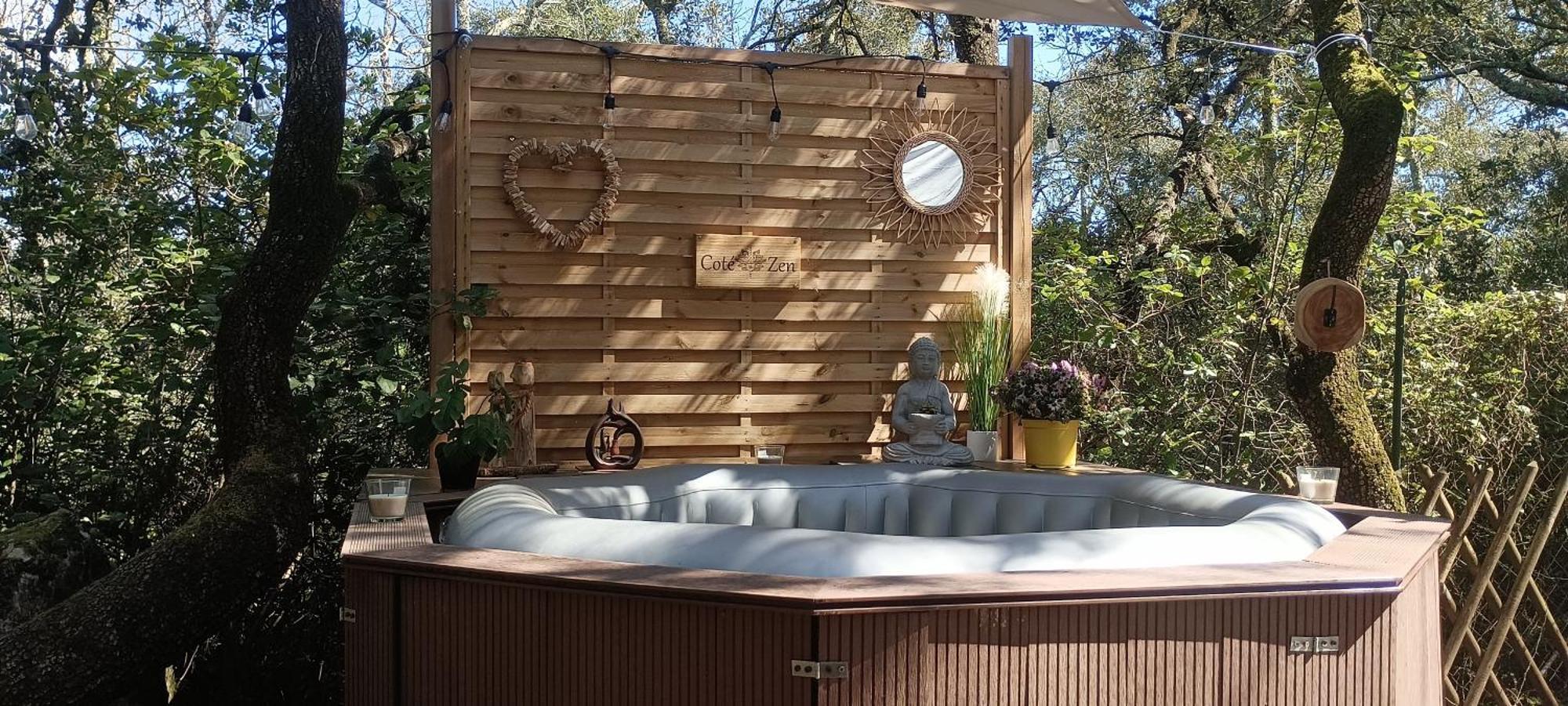 Evasion En Pleine Nature, Tipi Insolite Et Jacuzzi Au Pont Du Gard ! Vers Pont du Gard Kültér fotó